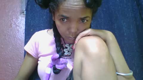 rosia685234 online show from February 26, 3:42 am