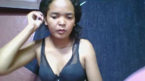 Snapshot of rosia685234 chatting on March 30, 3:57 pm rosia685234 online show from March 30, 3:57 pm