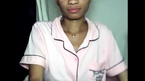 Snapshot of rosie6601 chatting on May 15, 11:45 pm rosie6601 online show from May 15, 11:45 pm