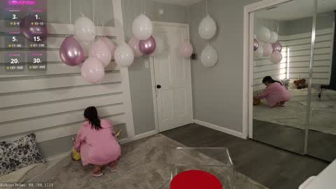 Rosie Bones online show from September 13, 11:04 pm