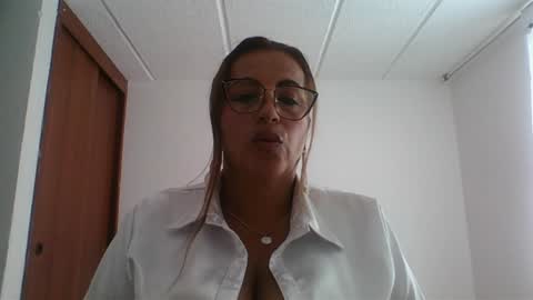 Rossana  online show from December 2, 7:16 pm