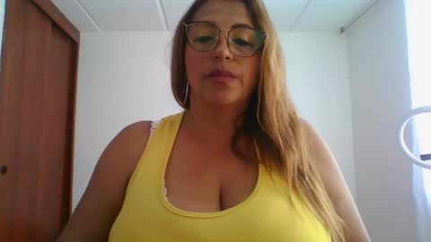 Rossana  online show from December 22, 12:49 pm
