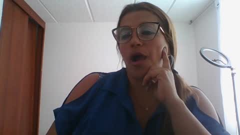 Rossana  online show from January 16, 7:10 pm
