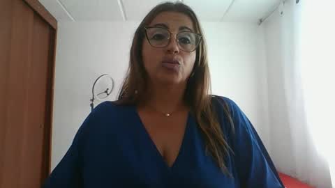 Rossana  online show from February 25, 7:47 pm