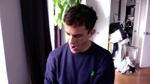 Snapshot of rosscollab chatting on November 13, 1:54 pm RossCollab online show from November 13, 1:54 pm