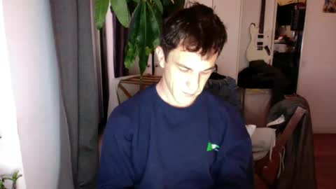 Snapshot of rosscollab chatting on November 28, 11:35 am RossCollab online show from November 28, 11:35 am