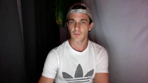 Snapshot of rosscollab chatting on December 1, 12:59 am RossCollab online show from December 1, 12:59 am