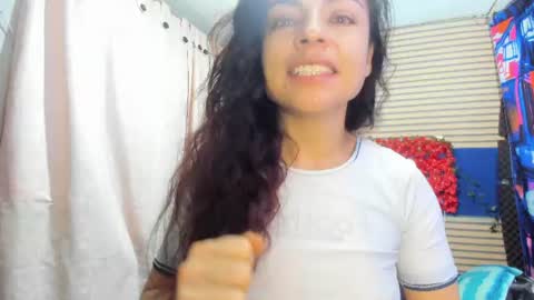 Snapshot of rosse_25 chatting on July 19, 11:25 am Would you like to help me with supplementation and sports suits so I can compete in powerlifting online show from July 19, 11:25 am