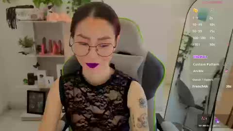 Snapshot of rosse_98_ chatting on September 25, 4:00 pm Miss Rosse online show from September 25, 4:00 pm