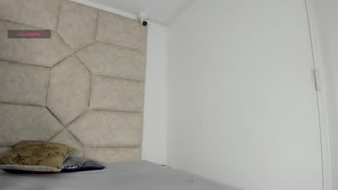 rosse_evans_3 online show from September 11, 12:44 am
