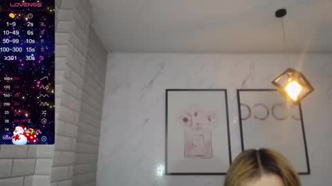 Snapshot of rosse_jeane_v chatting on January 4, 1:10 pm rosse jeane v online show from January 4, 1:10 pm