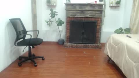 Snapshot of rosse_meyer chatting on October 18, 6:30 pm MY NAME IS ROSSE online show from October 18, 6:30 pm