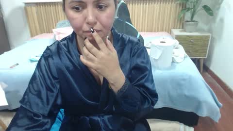 Snapshot of rosse_meyer chatting on October 23, 6:39 pm MY NAME IS ROSSE online show from October 23, 6:39 pm