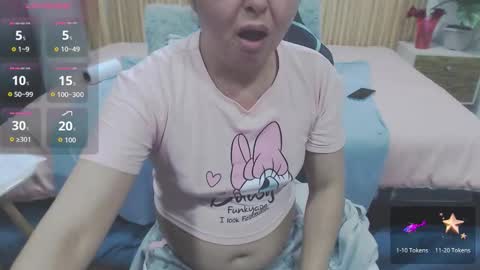 Snapshot of rosse_meyer chatting on November 9, 3:32 pm MY NAME IS ROSSE online show from November 9, 3:32 pm