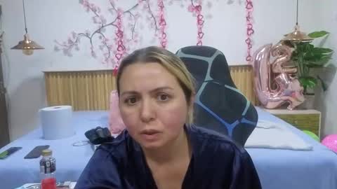 Snapshot of rosse_meyer chatting on February 13, 6:37 pm MY NAME IS ROSSE online show from February 13, 6:37 pm