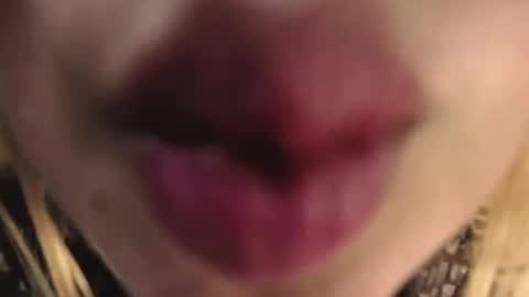 Snapshot of rosse_meyer chatting on March 29, 8:03 am MY NAME IS ROSSE online show from March 29, 8:03 am