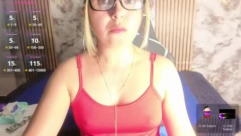 Snapshot of rosse_meyer chatting on May 25, 8:04 pm MY NAME IS ROSSE online show from May 25, 8:04 pm