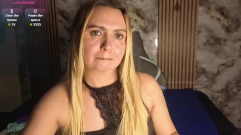 Snapshot of rosse_meyer chatting on June 8, 7:25 pm MY NAME IS ROSSE online show from June 8, 7:25 pm