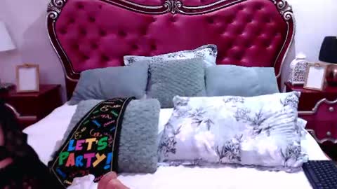 Rosse Cougar  online show from July 7, 7:23 am