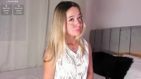 Rosse Daw Independent model  online show from May 18, 5:19 pm