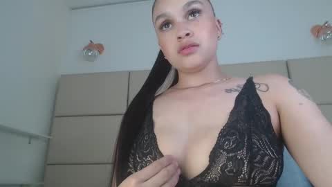 Snapshot of rossi_baker chatting on September 18, 5:04 pm Rossi online show from September 18, 5:04 pm