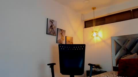 Ross online show from October 4, 4:10 am