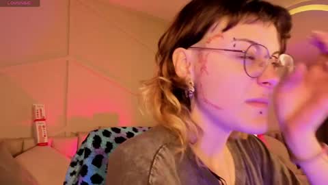 rossiie_hunt_ online show from June 5, 12:33 pm