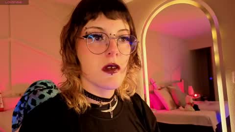 rossiie_hunt_ online show from June 9, 12:28 pm