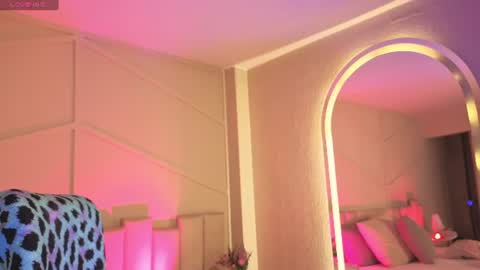 rossiie_hunt_ online show from July 1, 12:29 pm