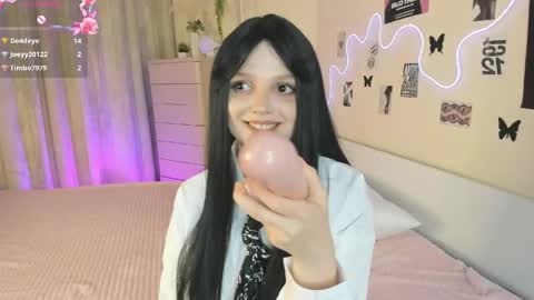 Im Luna online show from June 4, 9:43 pm