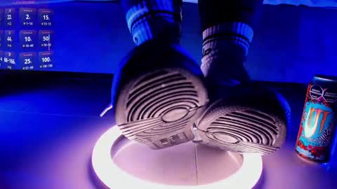 Snapshot of rosyejones chatting on October 10, 2:43 am rosyejones online show from October 10, 2:43 am