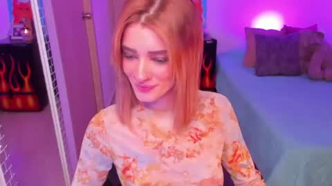 Snapshot of rot_wallace chatting on July 28, 11:37 pm rot_wallace online show from July 28, 11:37 pm