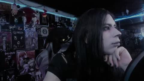 rot online show from October 8, 9:45 pm