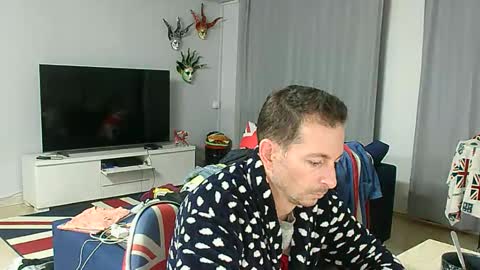 roubarixx online show from November 27, 9:00 am