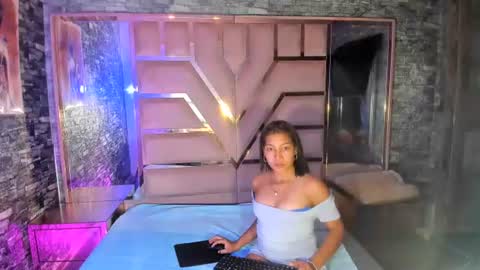 rousse online show from June 14, 1:13 pm