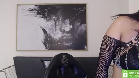 Snapshot of rouse_darkk chatting on January 27, 11:22 pm rouse darkk online show from January 27, 11:22 pm