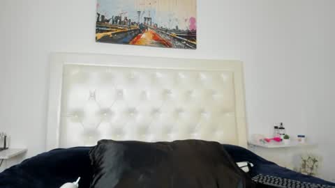 Snapshot of rouse_sexy_hotxx77 chatting on July 5, 4:19 am rouse_sexy_hotxx77 online show from July 5, 4:19 am