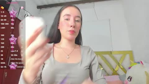 rousee_yarelds online show from December 14, 3:01 am