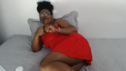 luxa online show from February 18, 10:14 pm