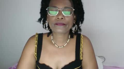 luxa online show from March 10, 12:48 pm