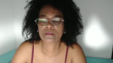 luxa online show from November 24, 12:27 pm