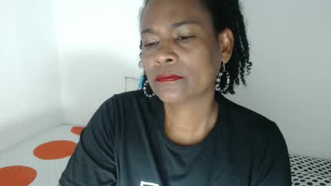 luxa online show from February 26, 7:46 pm