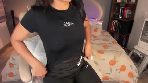 Rouss marie henao  online show from September 20, 9:10 am