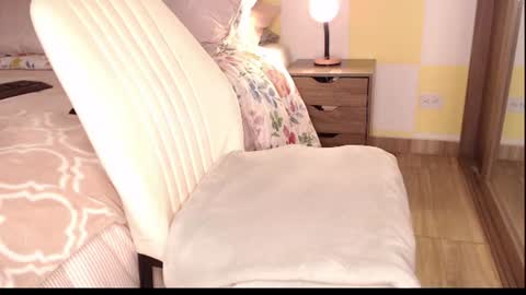 Rouss marie henao  online show from June 15, 10:34 pm