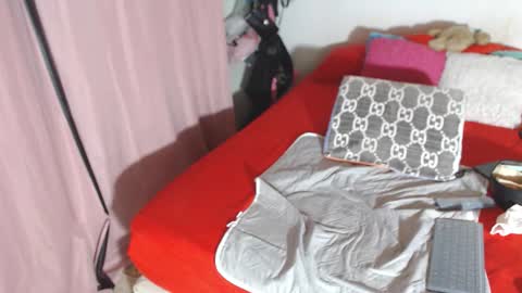 rousse online show from September 19, 3:19 am