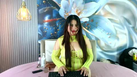 rouxinferno_cr online show from April 26, 3:26 am