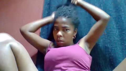 rovaelyah online show from September 28, 3:45 am