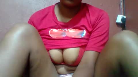 rovaelyah online show from March 11, 4:18 am