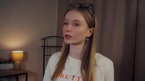 Stella online show from February 13, 12:43 pm