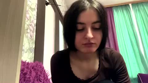 Snapshot of rowenafort chatting on July 22, 2:20 pm Mico online show from July 22, 2:20 pm